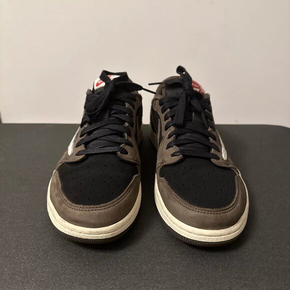 Travis scott jordan 1 low og sp mocha main image 6